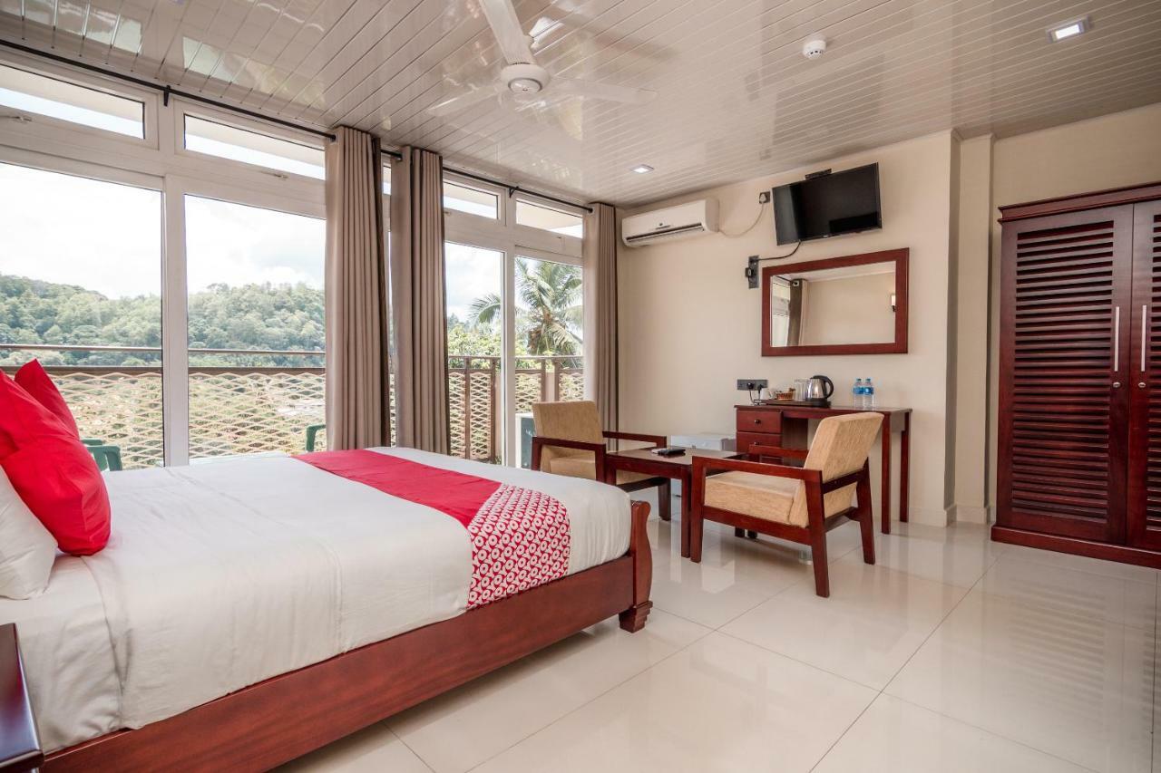 Janora Hills Kandy Exterior foto