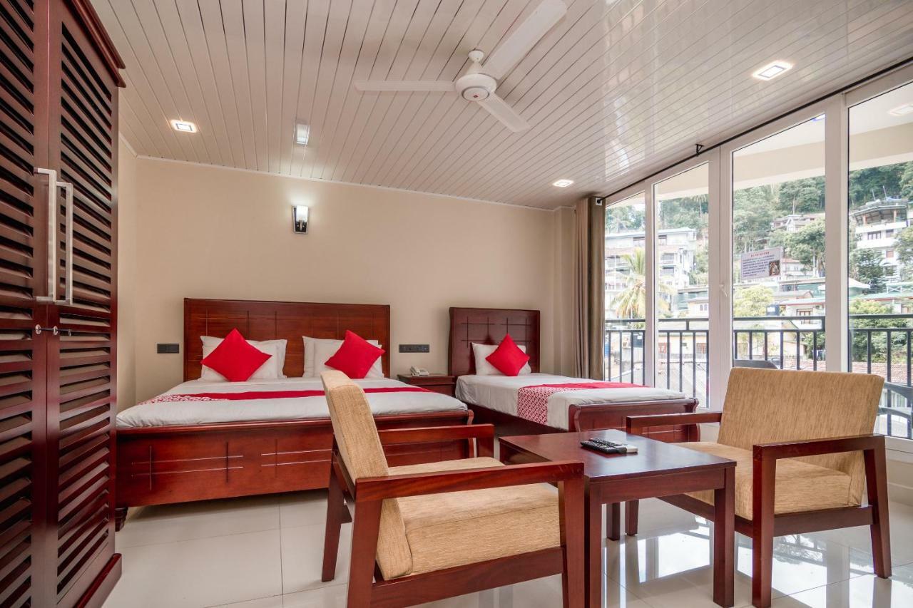 Janora Hills Kandy Exterior foto