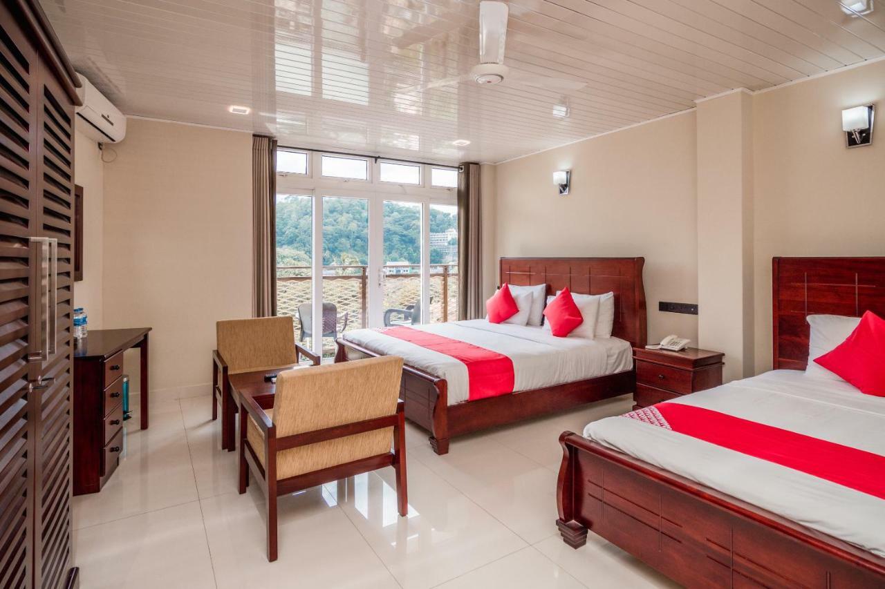Janora Hills Kandy Exterior foto